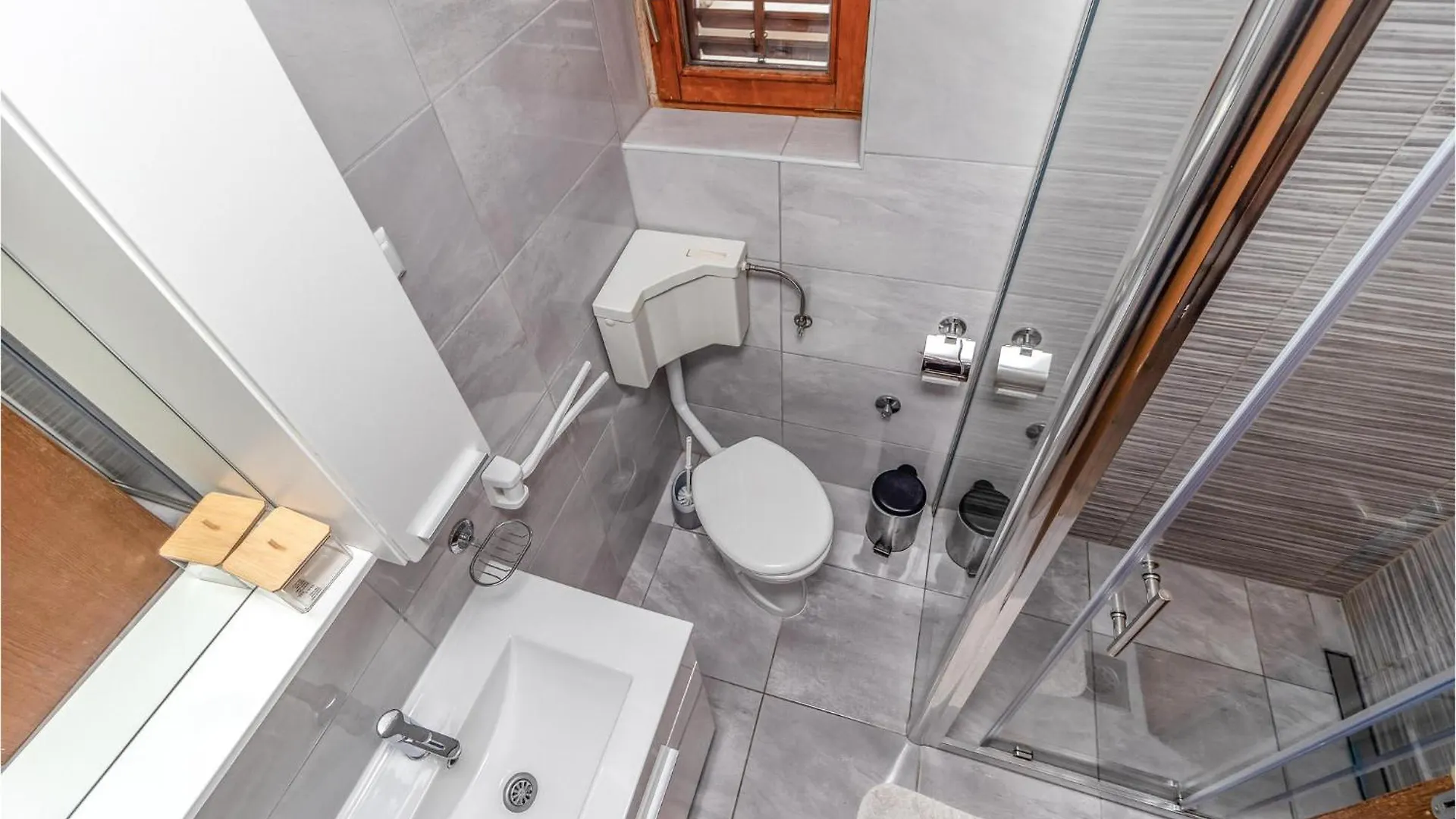 Gorgeous Apartment In Dramalj With Kitchen 0*,  Croatia